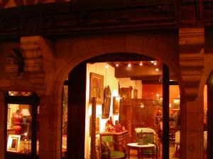 Notre-Dame- Antiquaires